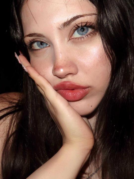 Olya (N) PAPİ